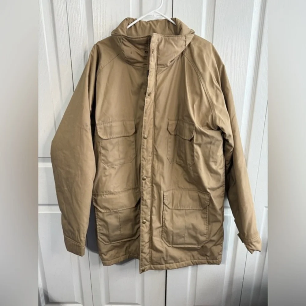 Woolrich 33801 Blanket Lined Tan Canvas Barn Chore Coat Mens Size Large Farm VTG